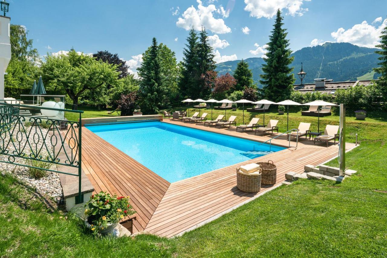Landsitz Roemerhof - Hotel Apartments Kitzbuhel Exterior photo