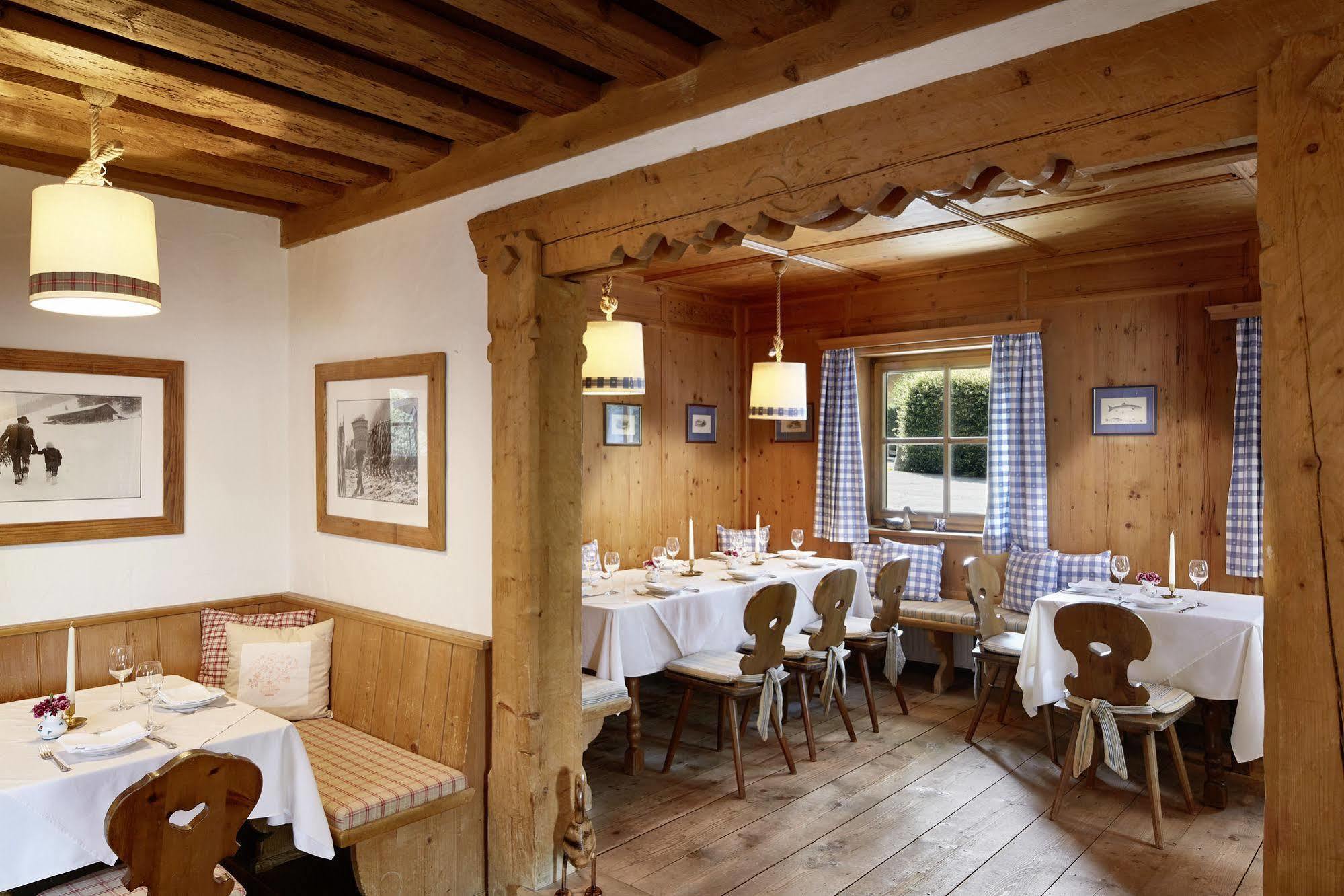 Landsitz Roemerhof - Hotel Apartments Kitzbuhel Exterior photo